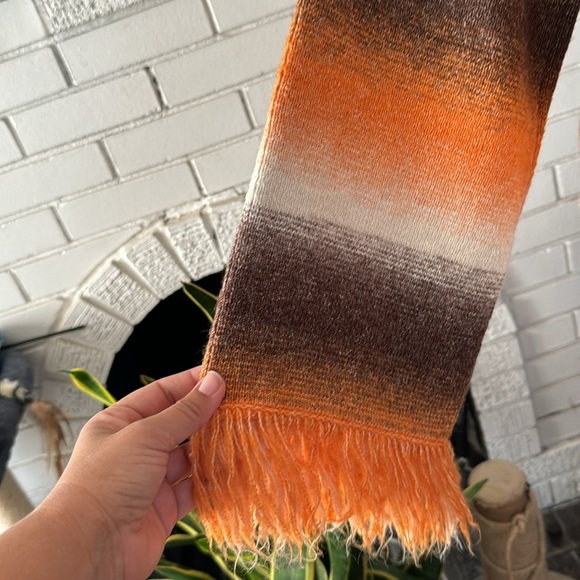 Zara Orange Brown Boho Fall Crop Fringe Sweater Blogger Fave 70s Ombré Spacedye - Picture 5 of 10